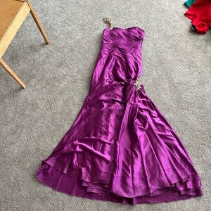 Elegant Purple Evening Gown